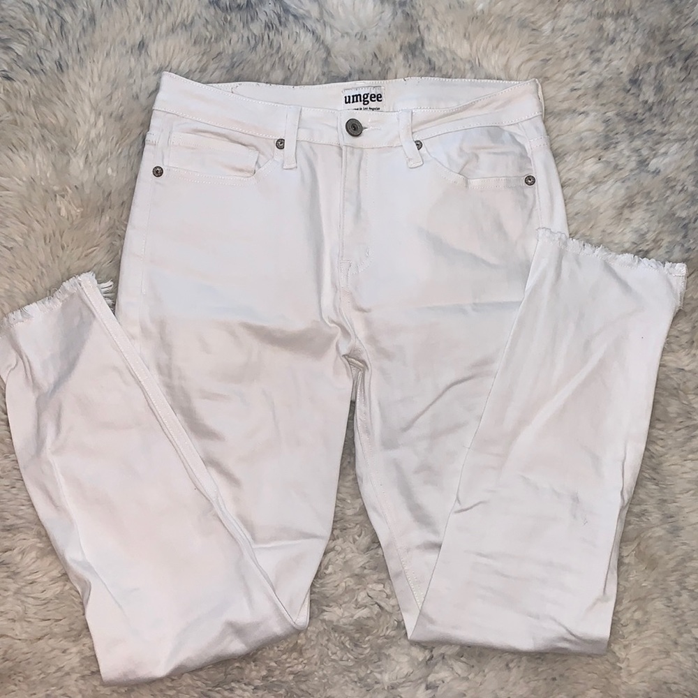 White Umgee Raw Hem Jeans